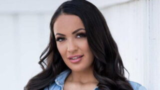 Sofi Ryan pornstar